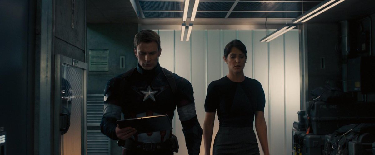 SteveRCaptain's tweet photo. Me and @AgtMaria_Hill http://t.co/ulP7Wldp6c