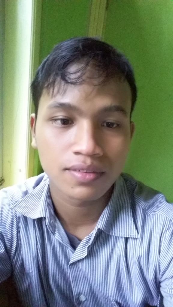 PrayitUgenk's tweet photo. @rdi971 #BBS bacain wajah aq ka http://t.co/gRemxiHpWx