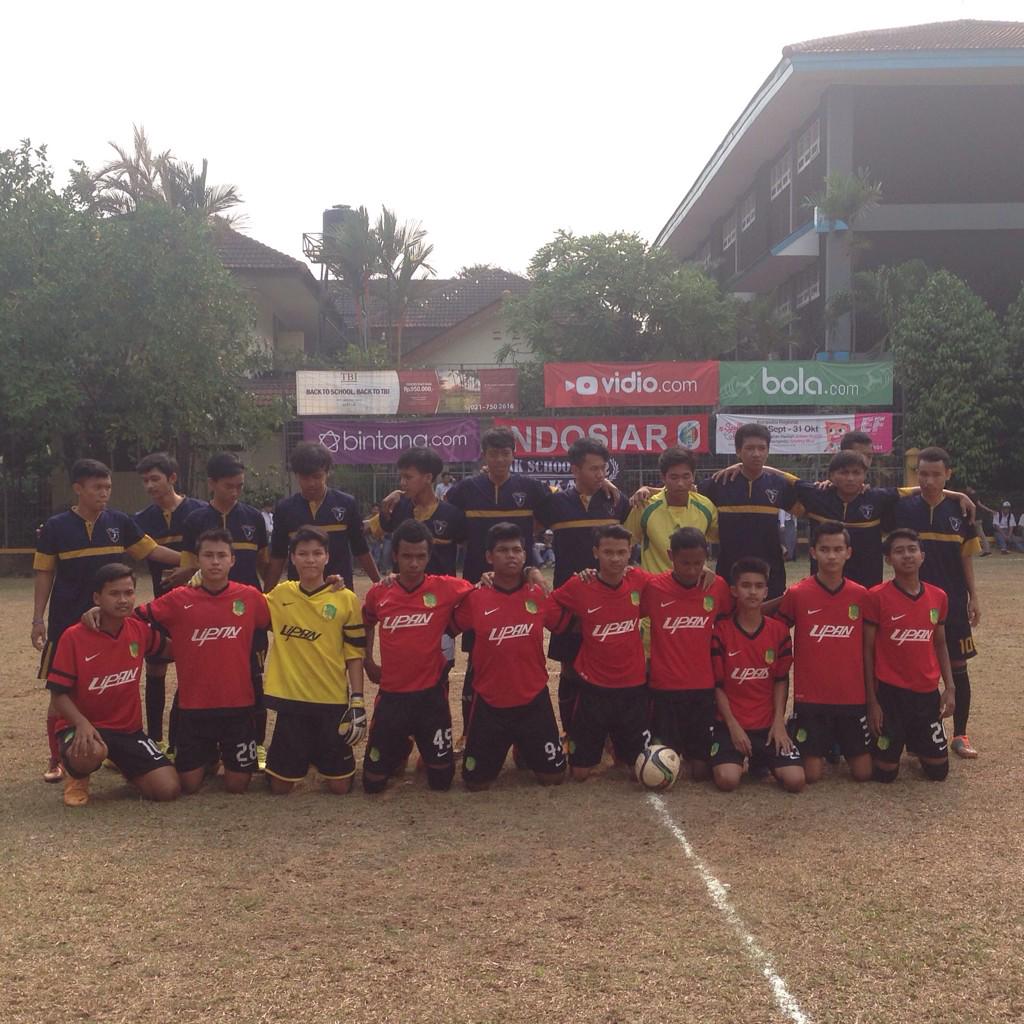 Skor babak pertama SMK yadika 12 (1) vs SMAN 58 (0)