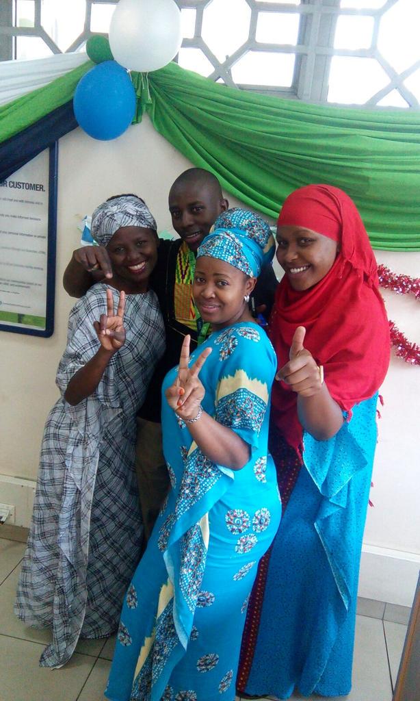 mumo_mumo_'s tweet photo. #KCBEastleigh #KCBLovesYou #CSWeek2015 @KCBGroup KCBG#TBT http://t.co/jaoDIyHxBY