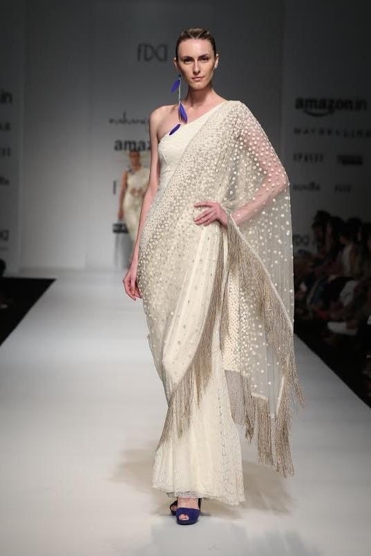 Rabani and Rakha at AIFW Spring/Summer 2016