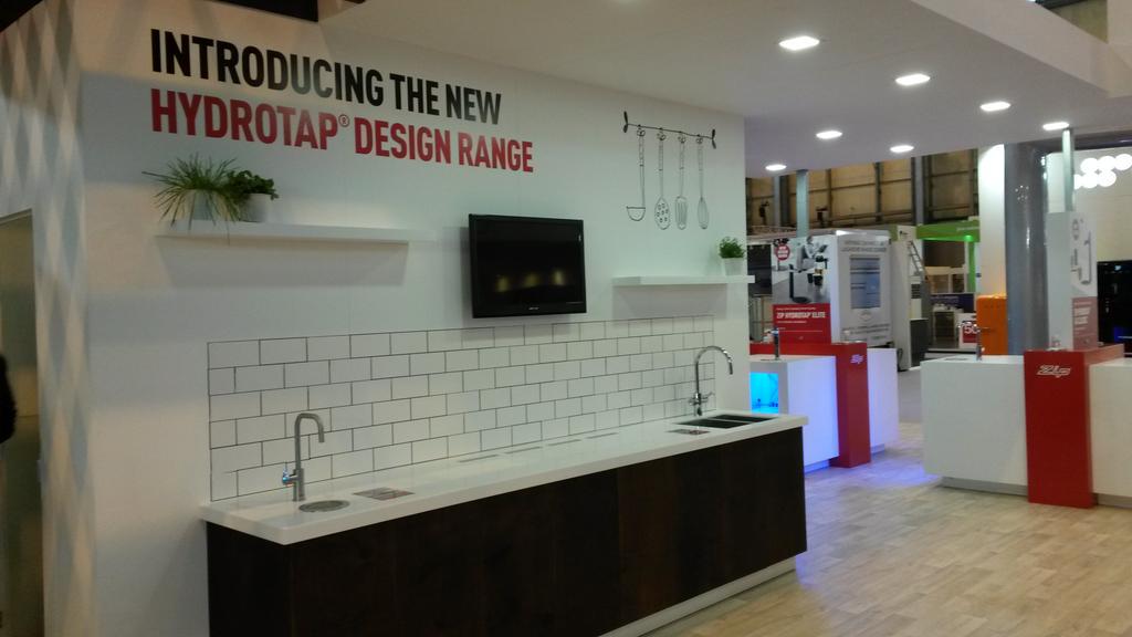 Richard_ZipLDN's tweet image. #nowzipit #zipeffect At Grand Design Live at the NEC today. More #woohoo!!