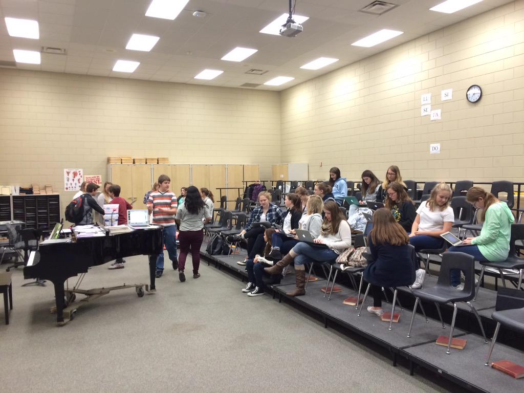 Tami (Hockers) Witter (@tamiwitterbp) on Twitter photo Success! Random Acts of music students hard at work! "Sing Me a Story" Forest Glen, October 22. <a href="/HSSD/">Howard-Suamico Schools</a> <a href="/BayPortHS/">Bay Port High School</a> Success! Random Acts of music students hard at work! "Sing Me a Story" Forest Glen, October 22. <a href="/HSSD/">Howard-Suamico Schools</a> <a href="/BayPortHS/">Bay Port High School</a>