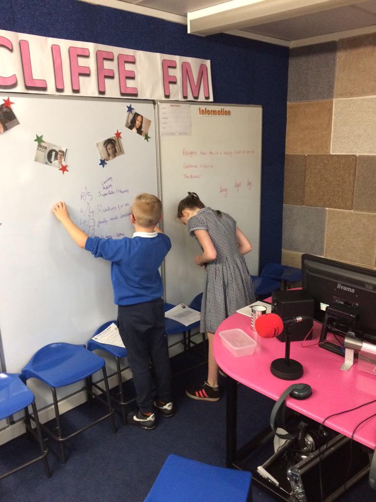 CatcliffePS's tweet photo. Preparing for our weekly morning show! @gregjames #presentersofthefuture http://t.co/enDx2aQzSs