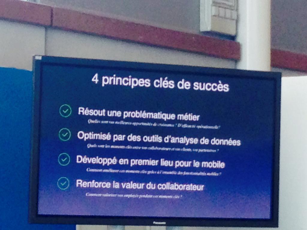 PeggyVaugard's tweet photo. Les 4 principes d'une transformation #digitale réussie : keynote de @XavierBerberian sur @Salon_Mobility #M4B15 #IBM http://t.co/YI5X47NGpr