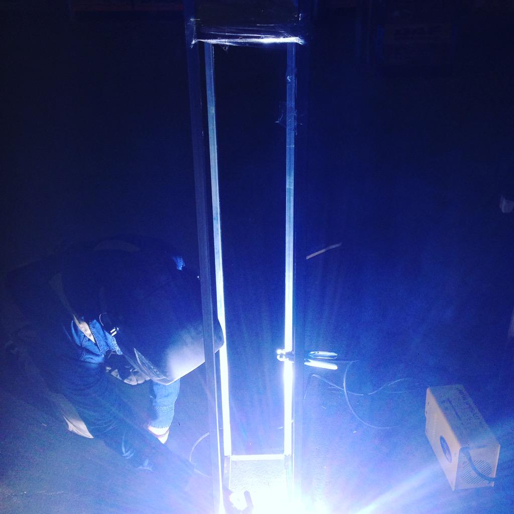 UBackpack's tweet photo. Preparing for #DDW15 By #fabriekbotaniek http://t.co/h3IUHwpJSN