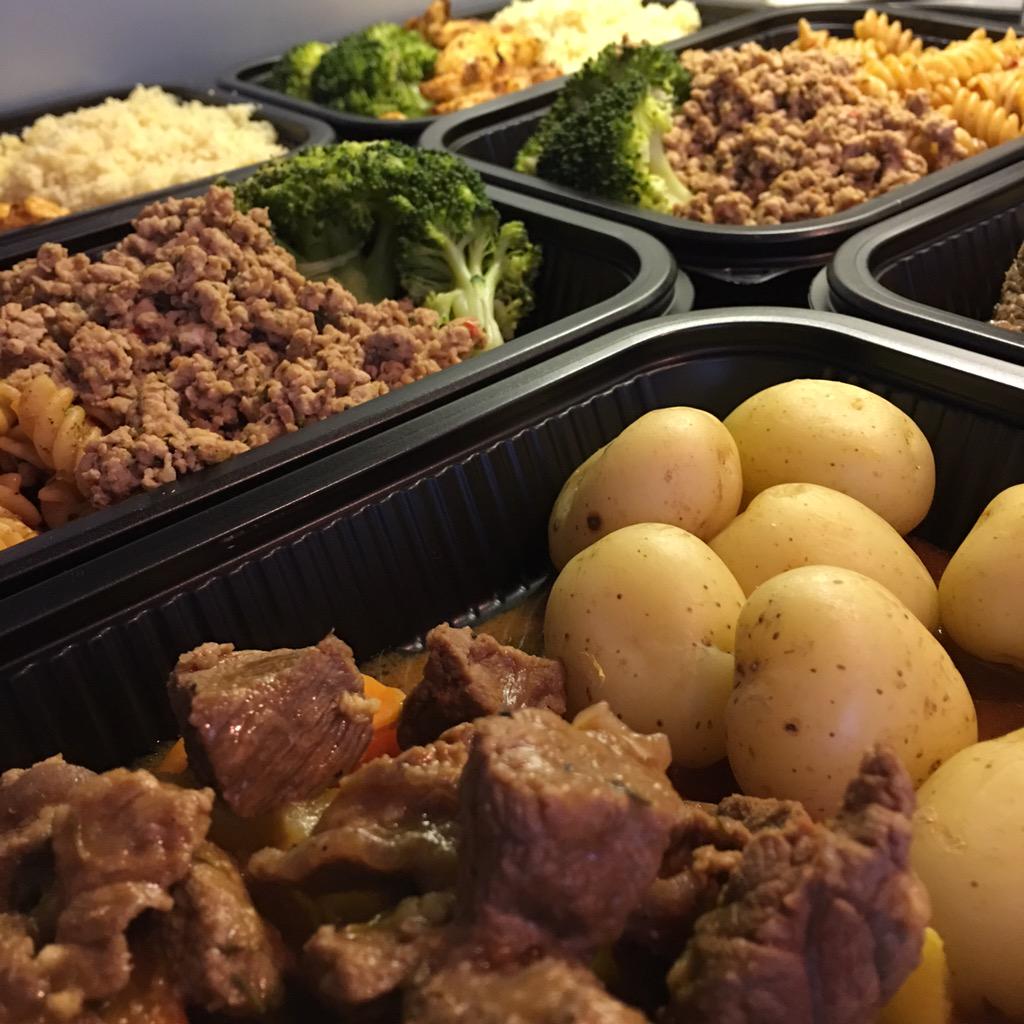 kisseyskitchen's tweet photo. Prep4you prep for life. #healthy #Lifestyle #nutrition #foodprep #foodchoices http://t.co/YtzgQb3xgN