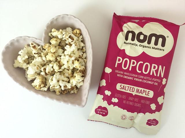 nom_foods's tweet photo. It's #organic, it's #vegan, made without #refinedsugars, and it's popped in #coconutoil. It's #nompopcorn http://t.co/ib7rgpNqdc