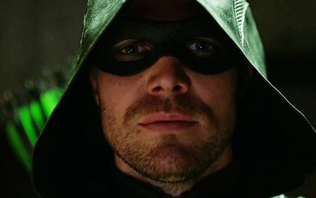 зеленая стрела оливер квин. зеленая стрела. зеленая стрела оливер квин. оливер куин флэш. зелёная стрела оливер куин.