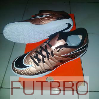 nike hypervenom futsal