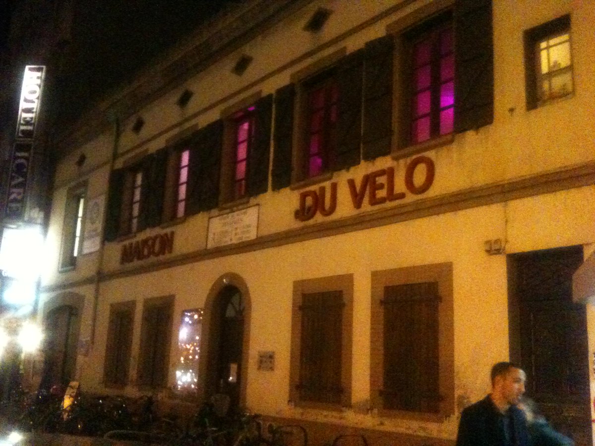 Le vélo  c'est bon pour mes lolos ! déclare @depistagesDOC31 avec #octobrerose