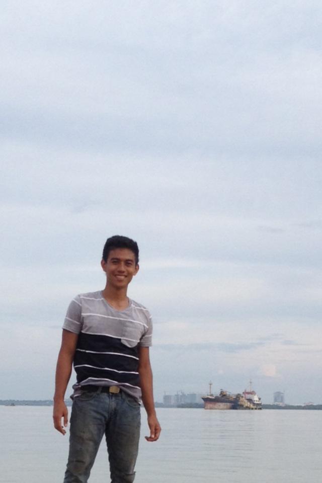 Rhenzo Santos tweet media