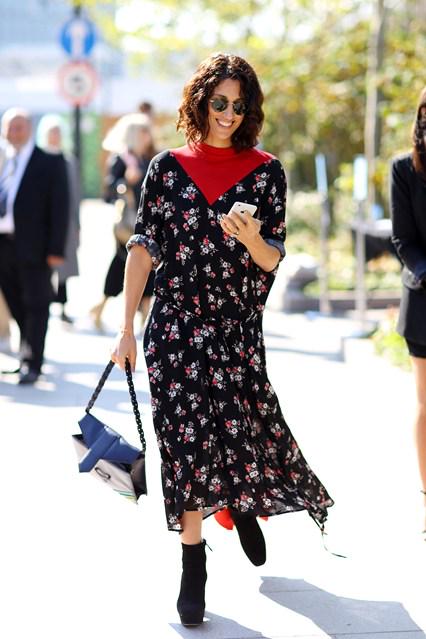 PromMafia's tweet photo. Vite cool: The Vetements Look - jeans (rigid, non-stretch denim is here to stay) and floral day dress. http://t.co/18SX1DtSL7