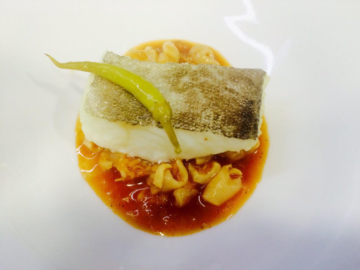 WelowRestaurant's tweet photo. ¿Apetecibles nuestros platos del #BusinessMenú? ¡Deliciosos!😜 ¡Te esperamos en @WelowRestaurant! http://t.co/ZaAMseT4TZ