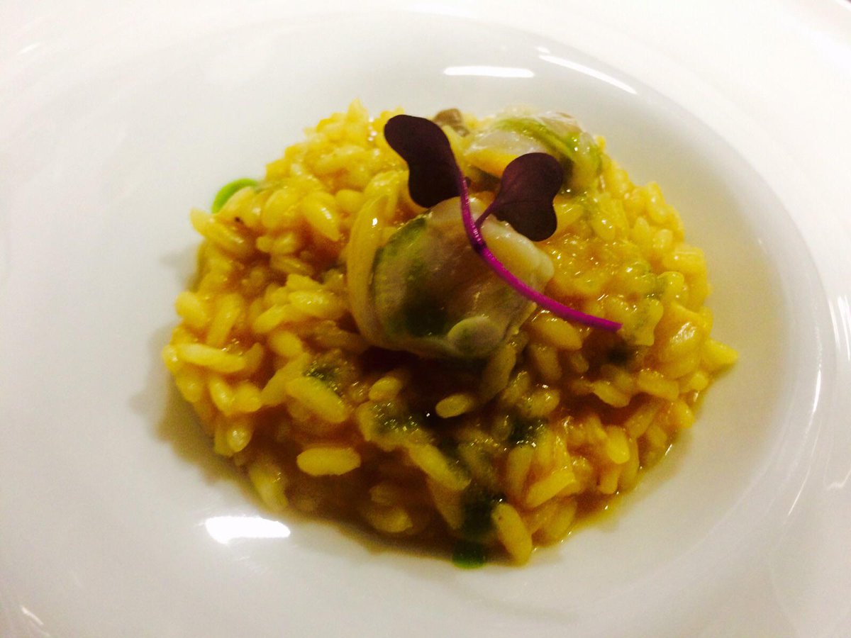 WelowRestaurant's tweet photo. ¿Apetecibles nuestros platos del #BusinessMenú? ¡Deliciosos!😜 ¡Te esperamos en @WelowRestaurant! http://t.co/ZaAMseT4TZ