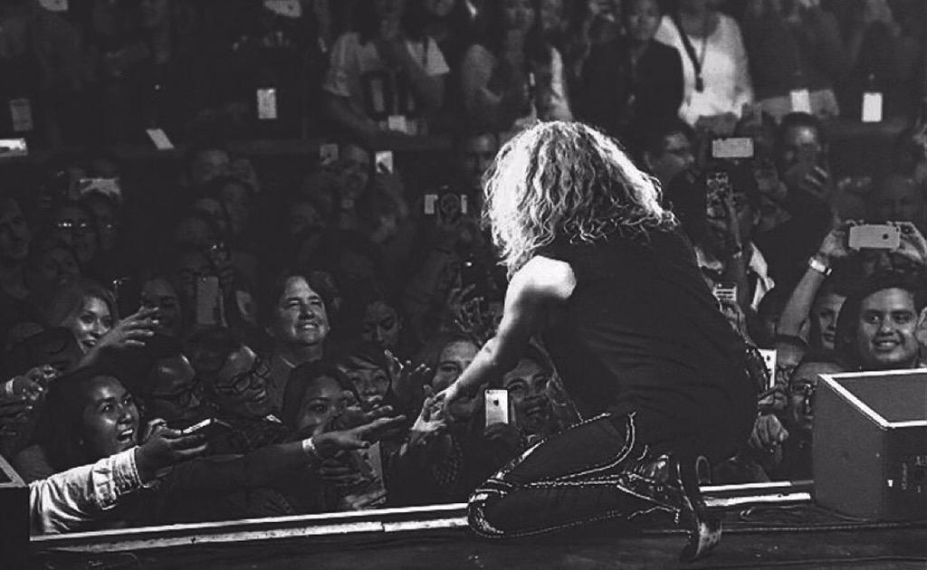 torikelly's tweet photo. see you tonight Kansas City xo http://t.co/aDFqM6lUxk