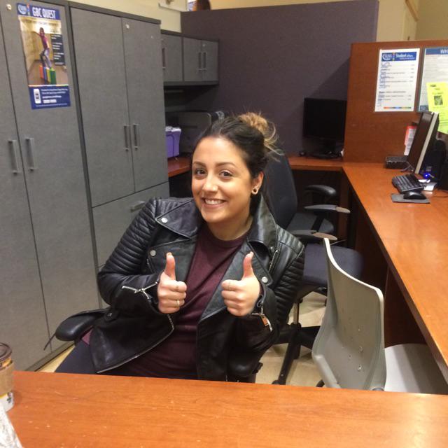 ChRustic0's tweet image. #GBCQuest no one was here this early so Kass pretended to be staff lol! @kassdeebs