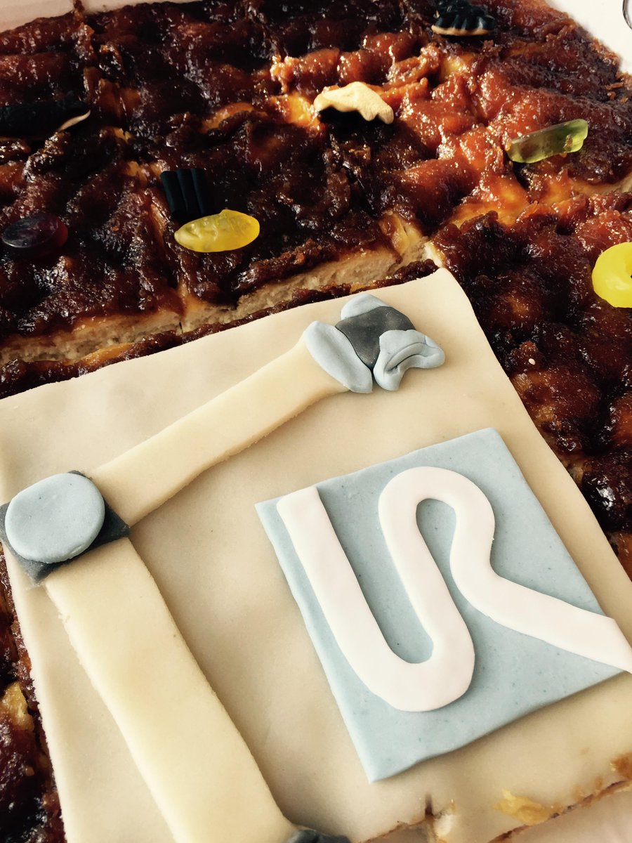 Jubilee:10 yrs since 3 researchers founded our company develop robots suited for SMEs #cobot 
urrobots.com/q