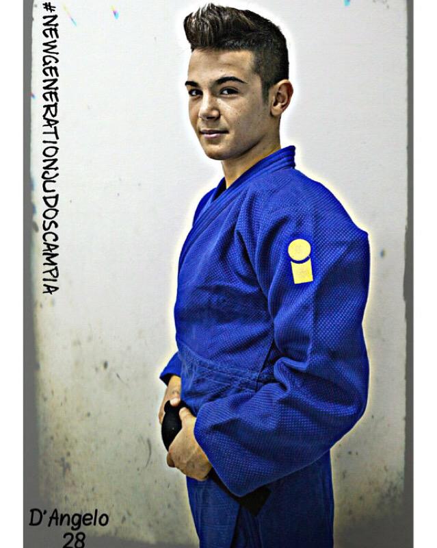 🔝🔵⚪️🔵⚪️🔵⚪️
#sponsor #essimo #EuropeanJudo #ijf