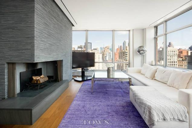 Katie Holmes’ short-term Chelsea digs are back on the market for $25K a month nydn.us/1N1UTXO