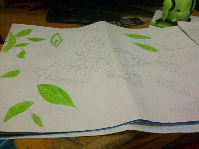 MutiarareginaRa's tweet photo. Gambar nya blom terlalu jadi..baru setengah...tpi capeknya luar biasaaa....☹☹☹ yg baik bantuin donkk...hahahahaha http://t.co/753FPcR3GG