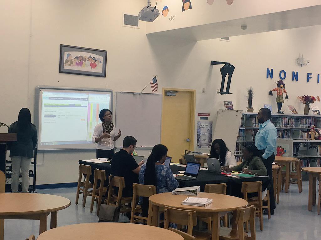 Lindalentink8's tweet image. Round 4 of #DataChats with Middle school teachers! #llk8leopard!