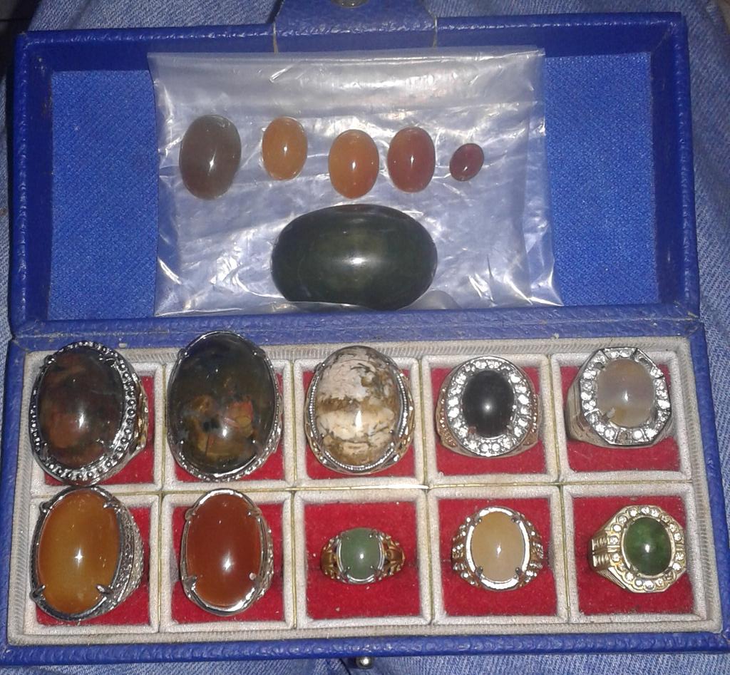 M Zulkifli (@pecintabatualam) on Twitter photo 