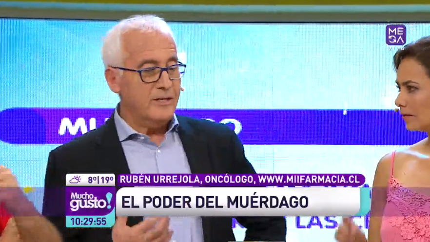 MuchoGustoMEGA's tweet photo. En oncólogo Rubén Urrejola nos habla de las poderosas propiedades del muérdago. http://t.co/bjn36lOOoZ