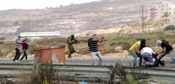 VİDEO | İsrail askerlerine ‘suçüstü’: Filistinli kılığında provokasyon
dkn.fm/1P0rCjE