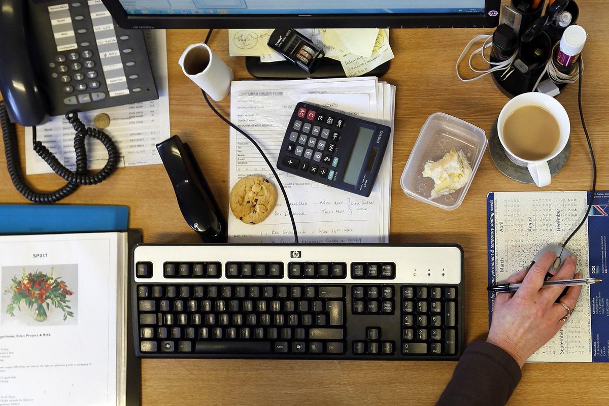 wef's tweet photo. 8 @TEDTalks that can help boost your #productivity http://t.co/CE3efLbmVE #work http://t.co/P1QuMvdQw0