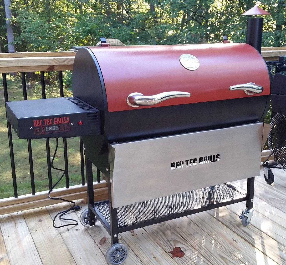 CraigTabor_'s tweet image. Just added this @RecTecGrills to my arsenal!!  Shoutout to my boy Steve at  @BBQBrosBlog for the recommendation!