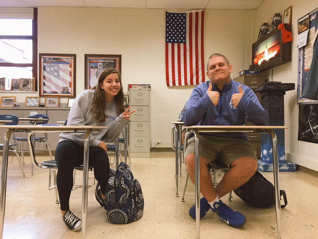 LendMiaHand's tweet photo. @LendMiaHand Braylee Gaertner and nick Bayha #Hoco2k16 #GetVotes http://t.co/DmTSEYD4eS