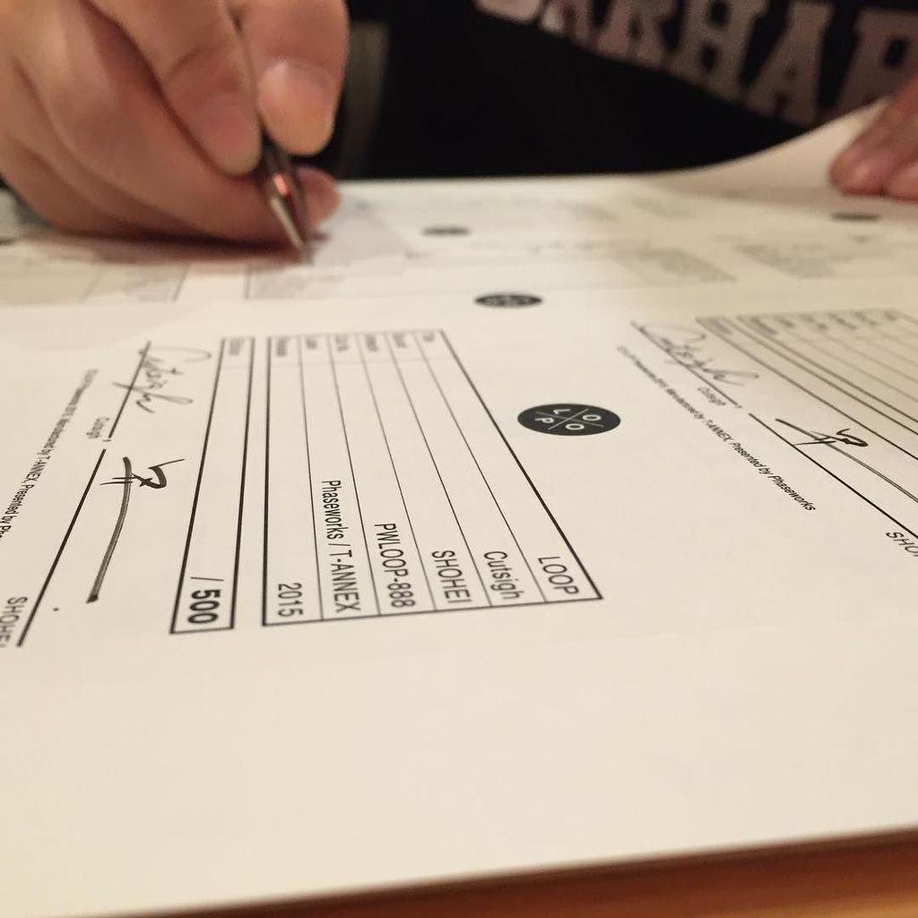 数量限定、直筆ナンバリング入り、ピクチャーレコード、3面観音開き