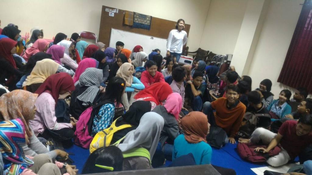 Hayooo kamu yang sebelah mana?