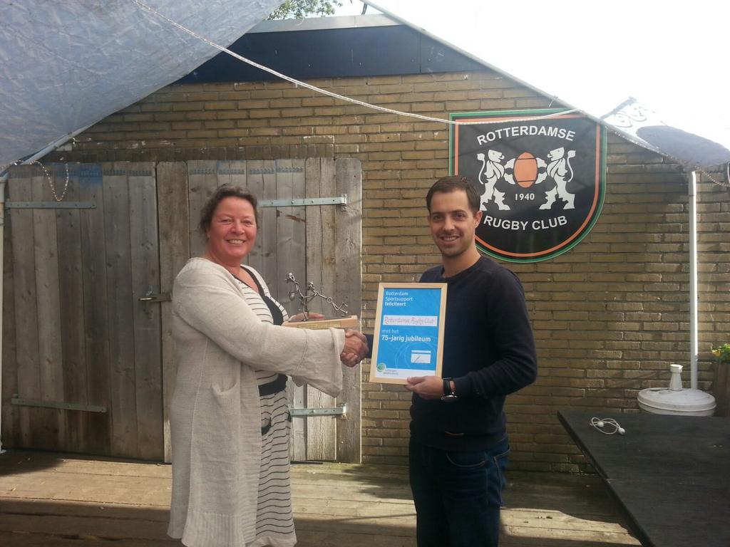 We feliciteren <a href="/RotterdamRugby/">RotterdamseRugbyClub</a> met hun 75 jarig jubileum! <a href="/RdSportsupport/">Rotterdam Sportsupport</a>