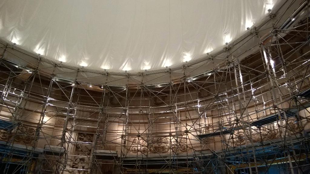 DominionDC's tweet photo. Our American experiment is always under construction, the Capitol dome maybe more than some other parts. http://t.co/YRsWiu7Nuz