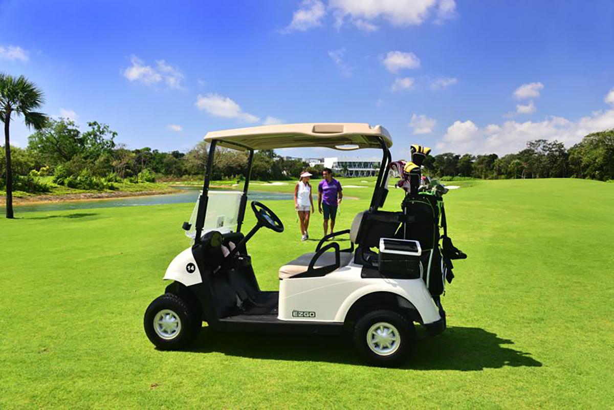 Vive disfrutando del golf y de sus maravillosos campos #Viveverde #GCoral <a href="/Playadelcarmen/">PlayaDelCarmen</a> ow.ly/S6cBt