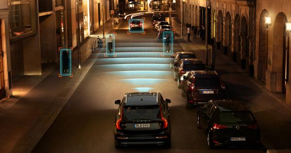 volvocagliari's tweet image. Col sistema #IntelliSafe proteggiamo ciò che conta di più: voi e le vostre famiglie. 
#volvo #volvoautocagliari