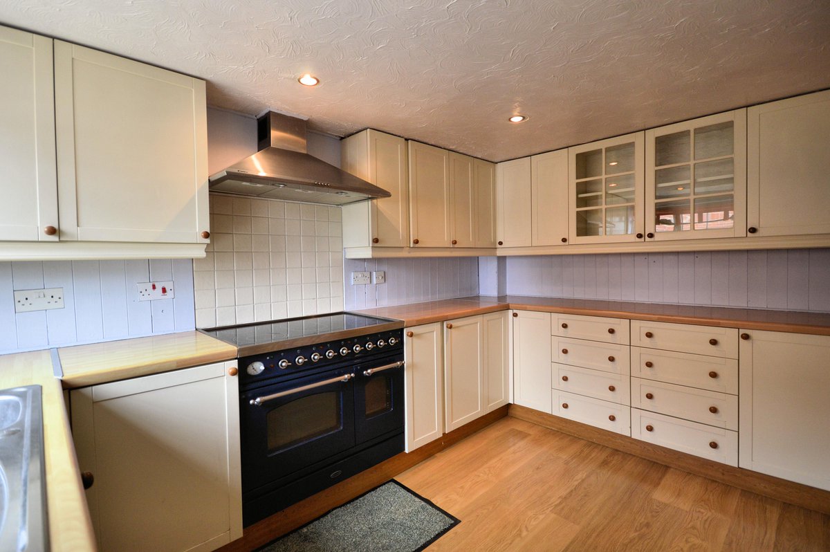 sowerbyslets's tweet photo. A Well Presented Three Bedroom Cottage...
http://t.co/YZ0xz2FAm7
#Norfolk #Cottage #Lettings #Sowerbys #RT http://t.co/q0Jk2YqPHT
