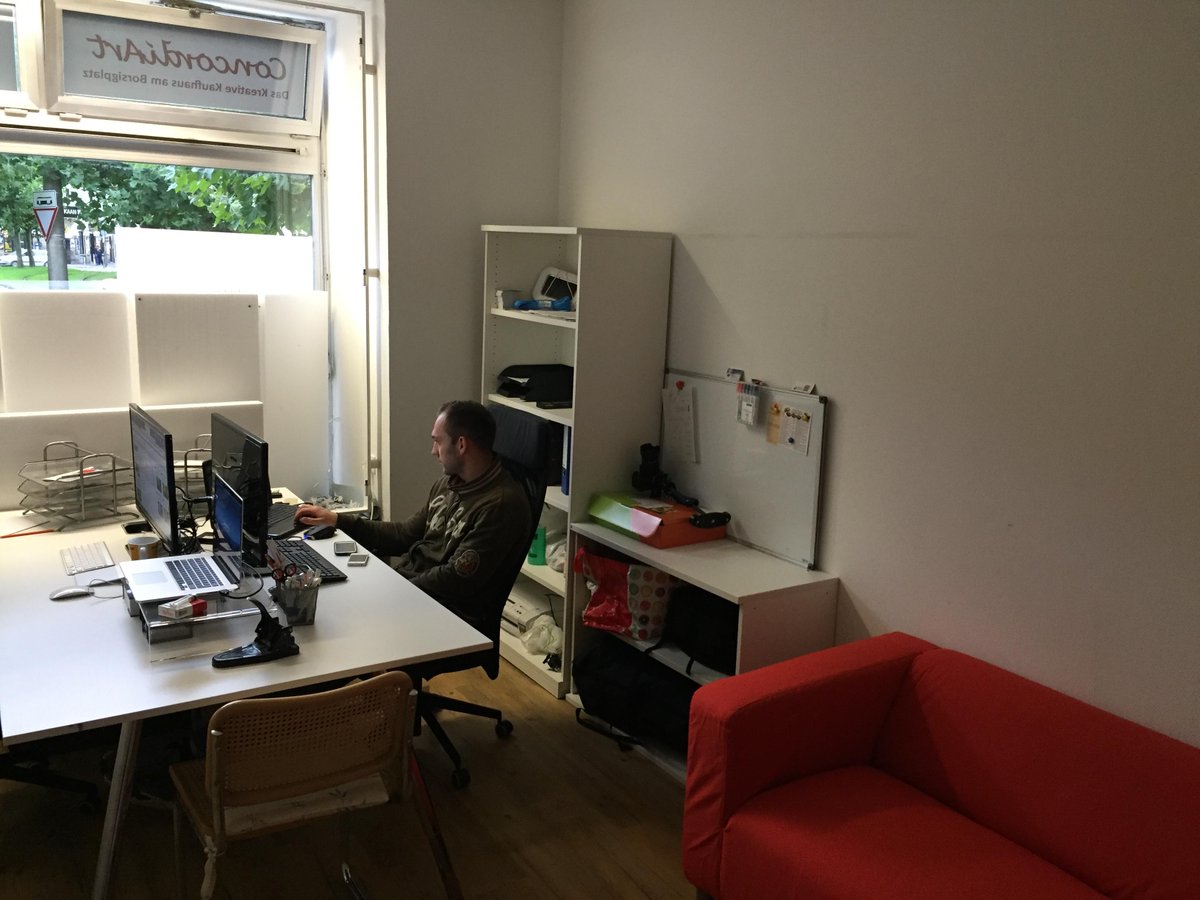 PiSaDev's tweet image. So #Arbeitet es sich doch  schon viel #besser #Dortmund #Borsigplatz #Stsrtup #Gruender