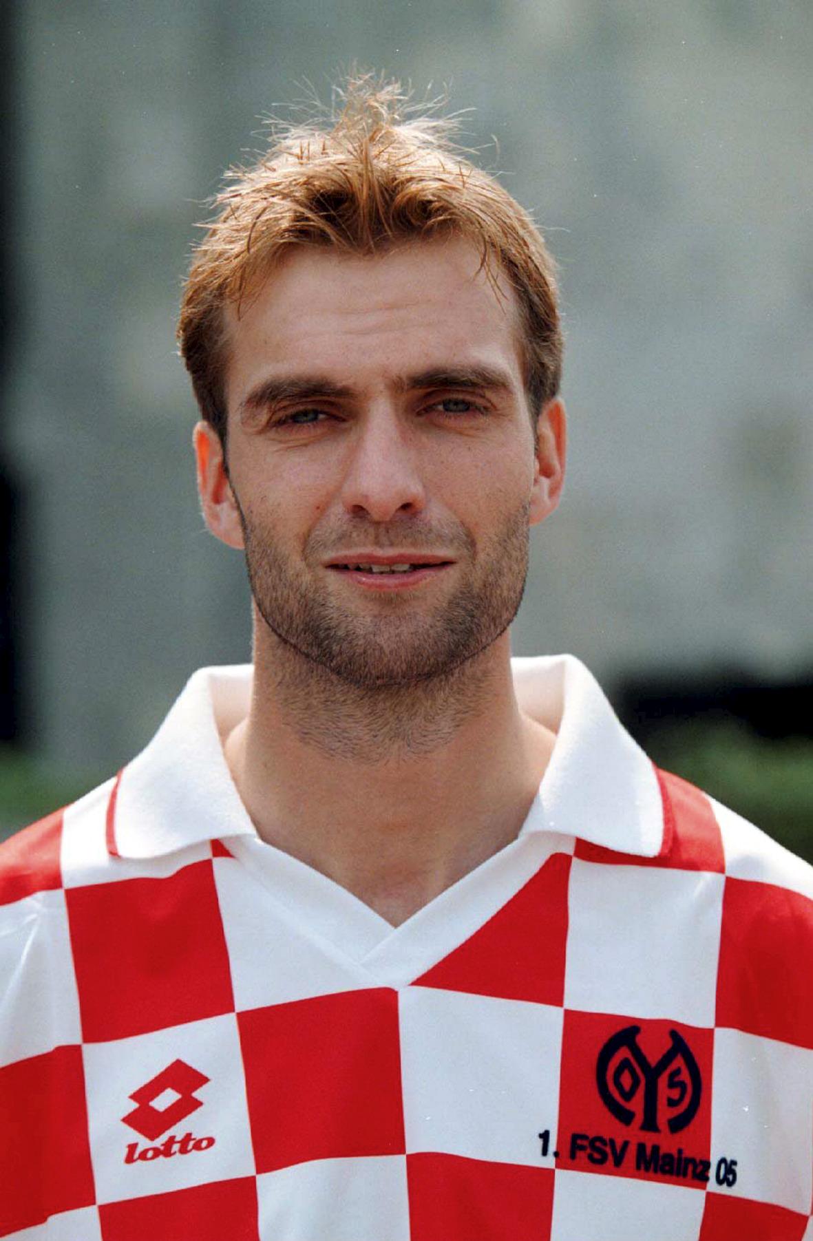 Coral on Twitter: "Jurgen Klopp back in 1996. http://t.co ...