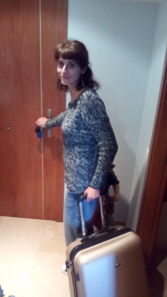 ElenMad's tweet photo. #10del10diainit Jo sé de dos que se'n van cap a Nules per a la boda de Rosa i Ricardo!!! @MartnOl @ElenMad #moltailu http://t.co/VpIclFGWZ3