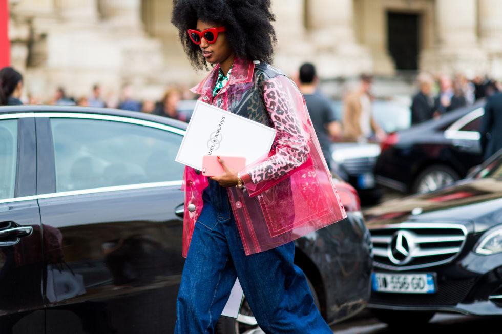 192 amazing street style photos from Paris Fashion Week: on.elle.com/6013BMUPR
