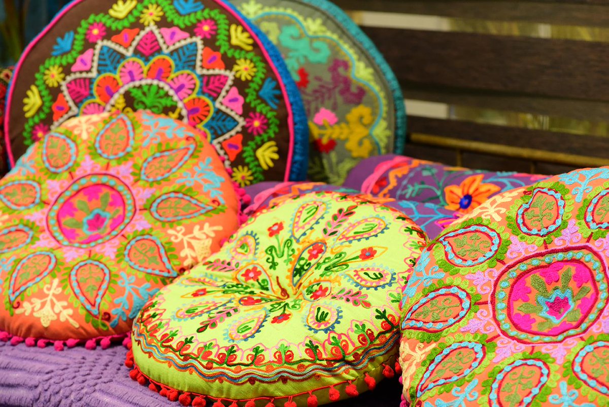 expopresentes's tweet photo. Se vino la primavera y en #PRM15 pudimos ver mucho #color #flores #inspiracion http://t.co/HTEFo9lQ9c