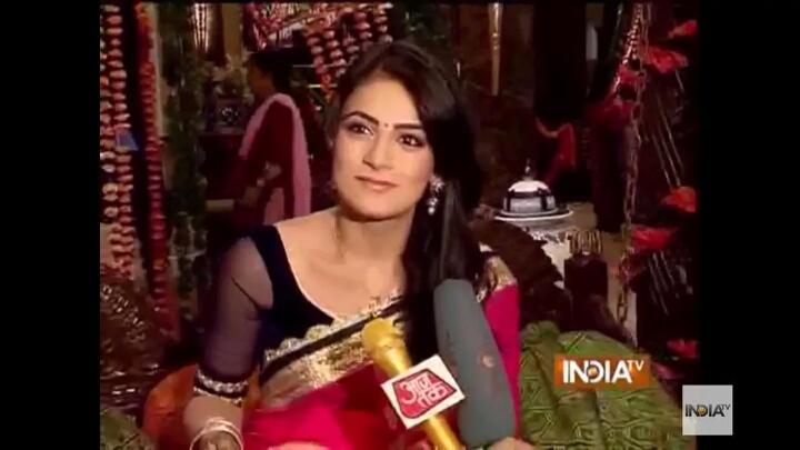 Rohitkeshari10's tweet photo. @_MeriAashiqui_ #SBS #ShotingPic #UpcomingEpi @radhikamadan01 #Ofscrene #InterviewPic Loking So cute & lovly smile. http://t.co/w47GNMI73K