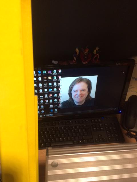 LarrytheLadder's tweet image. Miss you already @petecaterdrums
#NewDesktopBackground #Shanghai @bellperc @bellstudioscouk @kungfupanda2uk