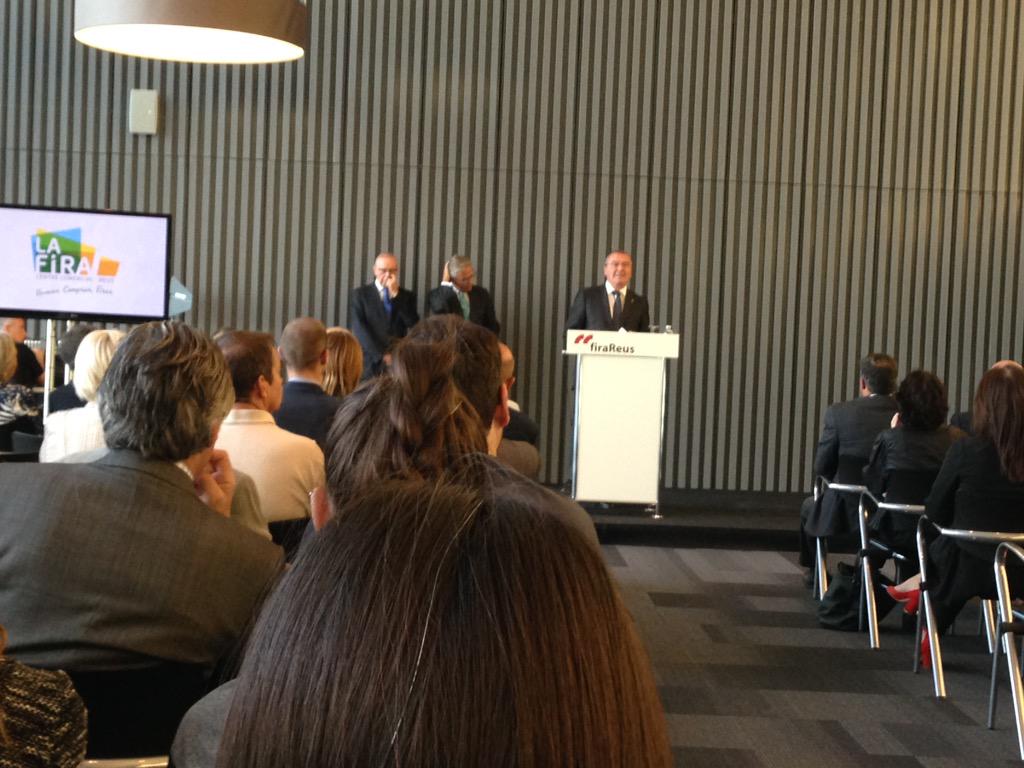 Inauguració ExpoReus 2015 vine a coneixer la <a href="/coworkingxecc/">XECC</a> <a href="/LaCaravanatgn/">La Caravana</a> <a href="/espailamagrana/">Espai La Magrana</a> <a href="/vaporlab/">VaporLab Official</a> <a href="/eltaller_cw/">eltaller-coworking</a>