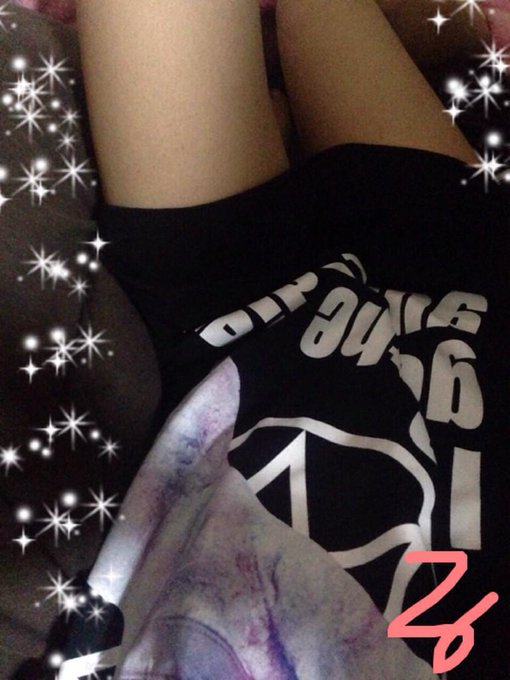 下は安定のなにも履かなくても( ･ᴗ･ )&hearts;️ http://t.co/wKAT5RGtwI<a href="/tag/%E3%83%8F%E3%83%AD%E3%82%A6%E3%82%A3%E3%83%B3"class="tags"><span>#ハロウィン</span></a><a href="/tag/%E3%82%B3%E3%82%B9%E3%83%97%E3%83%AC%E3%81%AF%E3%81%97%E3%81%A6%E3%81%AA%E3%81%84"class="tags"><span>#コスプレはしてない</span></a><a href="/tag/%E6%AF%8E%E6%97%A5%E3%81%8C%E3%82%B3%E3%82%B9%E3%83%97%E3%83%AC%E3%81%A0%E3%81%A3%E3%81%9Fav%E5%A5%B3%E5%84%AA%E3%81%A0%E3%81%A3%E3%81%9F%E4%BA%BA"class="tags"><span>#毎日がコスプレだったav女優だった人</span></a>