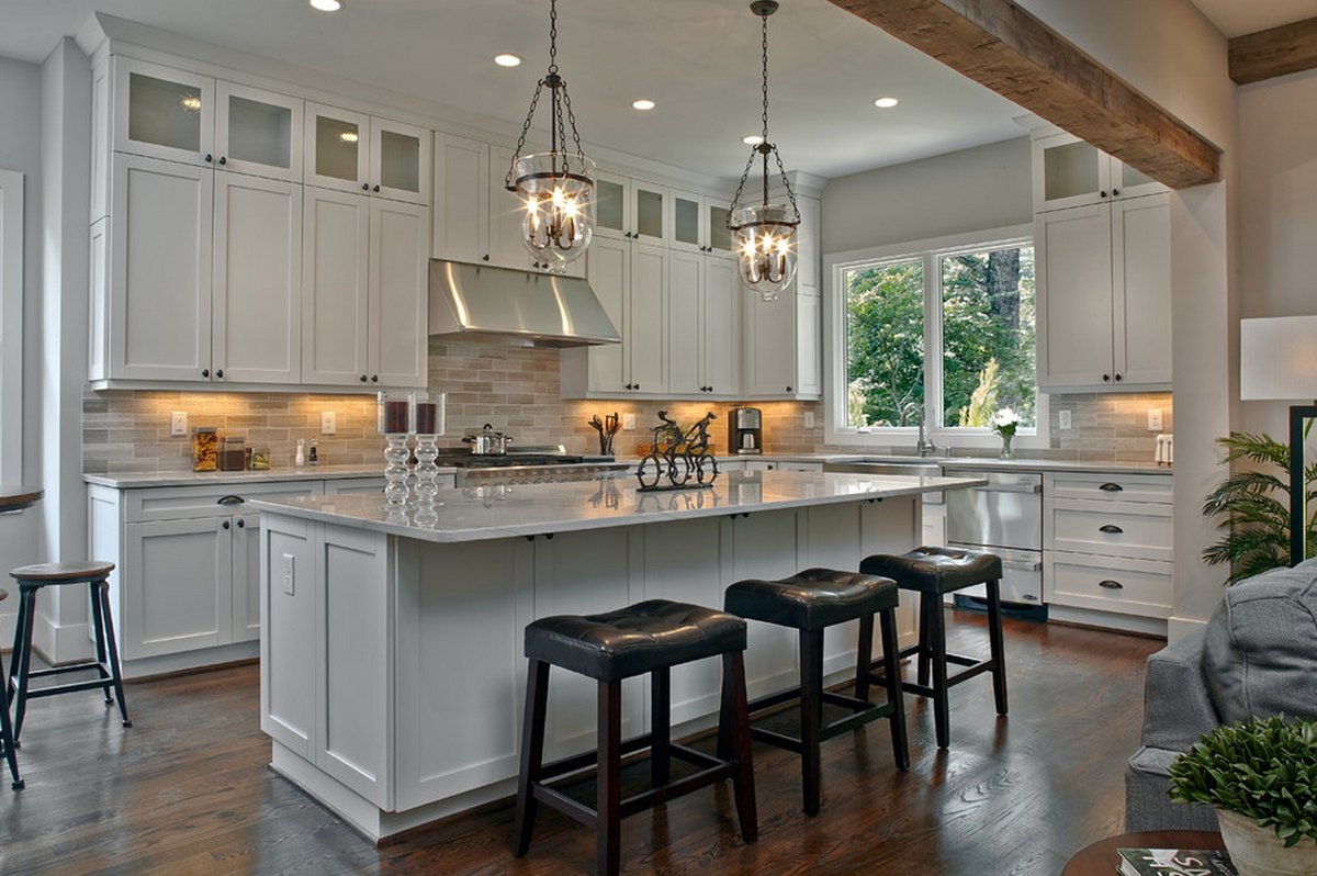 deniseflower's tweet image. Trending on @houzz Traditional Kitchen #EpicDevelopment bit.ly/1LseWBx