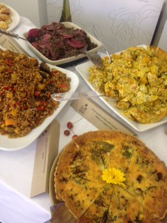 EdinburghLarder's tweet image. no beige buffets @EdinburghLarder @nourishscotland  just delicious honest food catering@edinburghlarder.co.uk